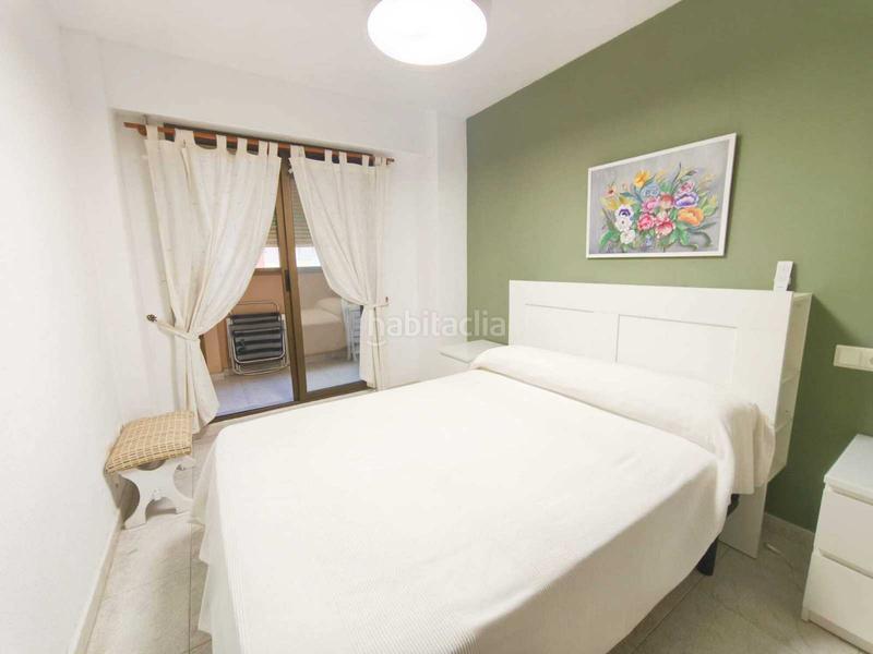 Foto a38735ae-319e-4bf3-95a7-6027e7e404d1. Piso situado a primera linea de mar, en el mismo paseo marítimo a la orilla del mar, encontramos este apartamento con el que disfrutar en Cullera