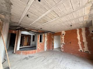 Edifici a Favara. A la venta edificio de viviendas y planta baja en favara, zona t