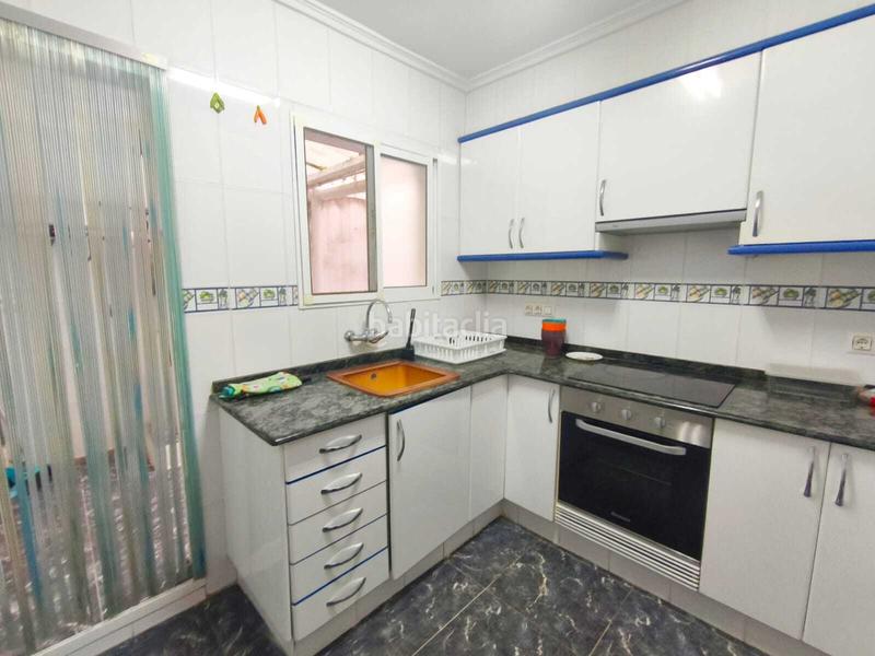 Foto 7b0e09ad-d629-48c9-b00c-b5575754df63. Pis a pueblo de Cullera Cullera