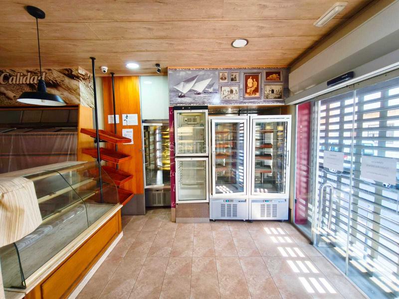 Foto 33f513af-cedc-4a1b-a061-1d3a7dcd14bc. Local commercial dans El Perelló Sueca