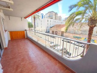 Pis en Sant Antoni. Situado en la zona de san antonio, a pocos metros de la playa y