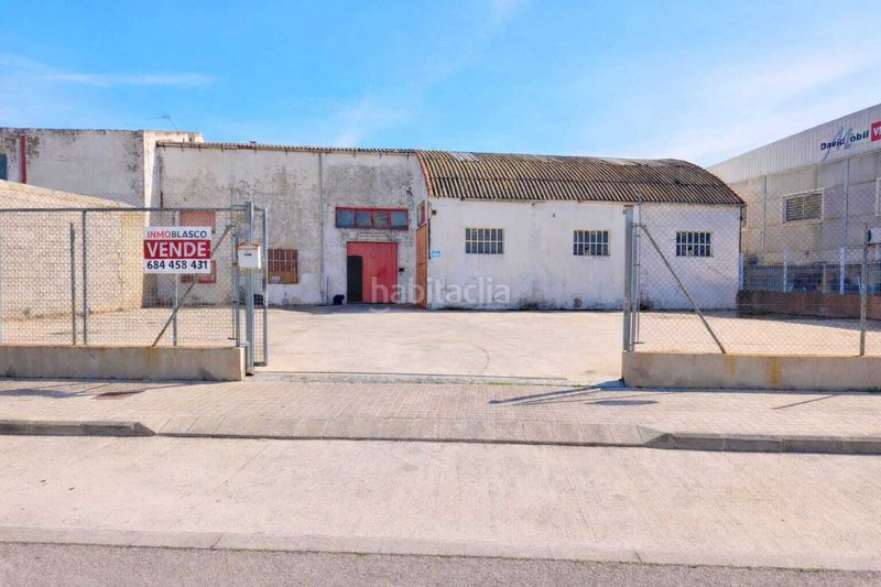 Foto a7227141-3ea1-4a54-a1d7-8c21d3eab8c9. Nau industrial a Bulevar del Xúquer Cullera