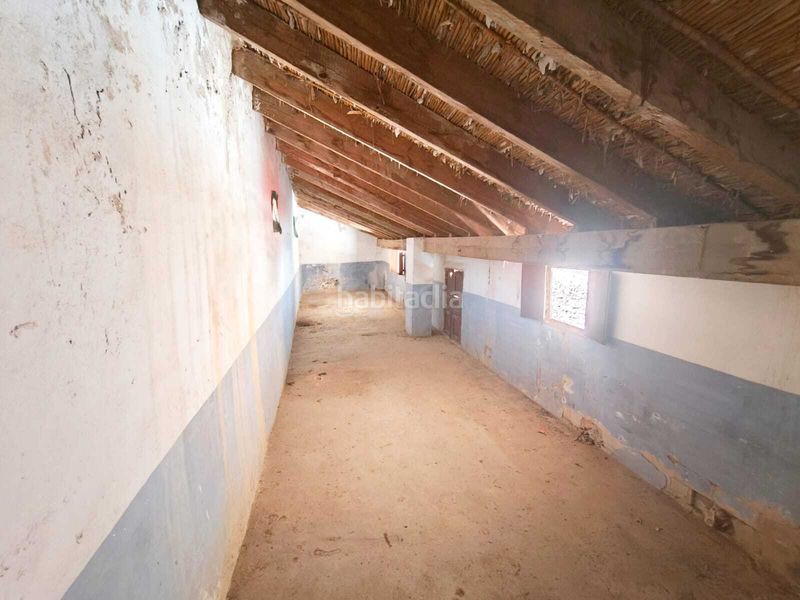 Foto b4c87558-6c8f-4338-ac87-31ec9ffb6ebd. Casa a Llaurí