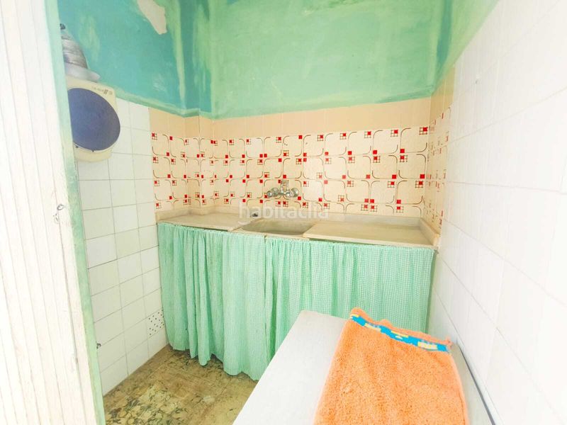 Foto 0d65a592-f7a5-4738-adc4-af55bec1c69a. Local comercial a pueblo de Cullera Cullera