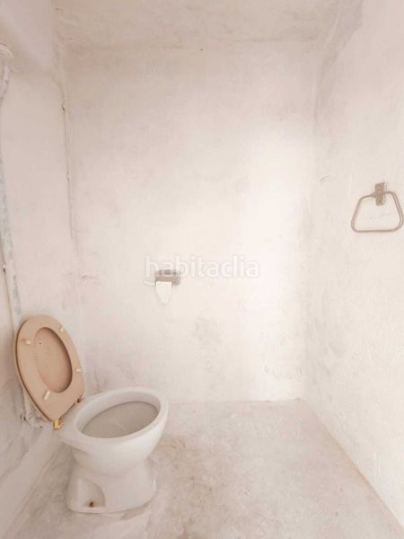 Foto 9a6b0aba-ba2d-4d58-a8e2-899308c829e7. Local comercial a pueblo de Cullera Cullera