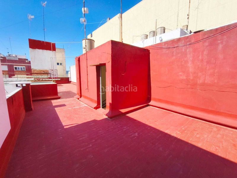 Foto 1202bb91-05a3-48bd-bb25-b0e5719e9ef5. Casa amb aparcament a Sueca Sueca