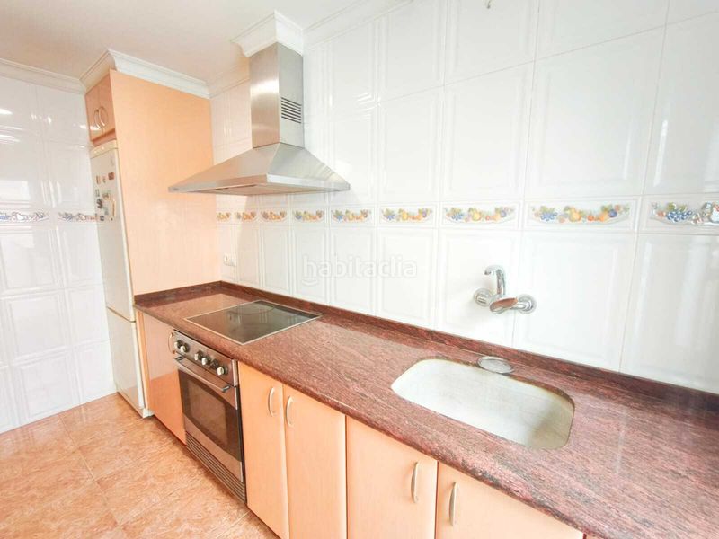 Foto 3c5c6af2-e4a3-4549-b202-023ade0037b5. Casa amb aparcament a Sueca Sueca
