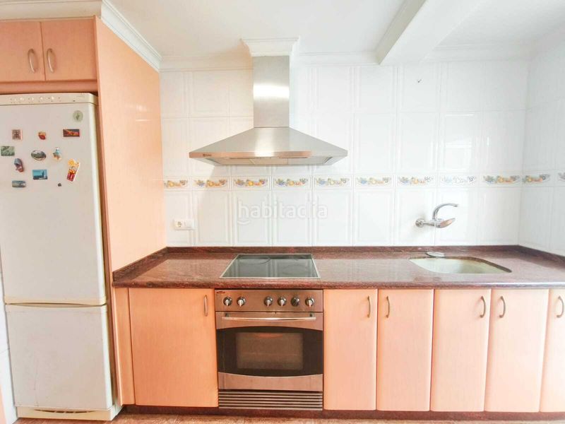 Foto 4462b095-2d37-4765-9248-9bc700a2fe13. Casa amb aparcament a Sueca Sueca