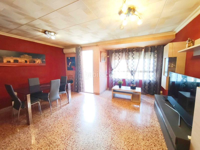 Foto 847c4aca-0b1b-4c5d-b176-00eaa9b25781. Casa amb aparcament a Sueca Sueca
