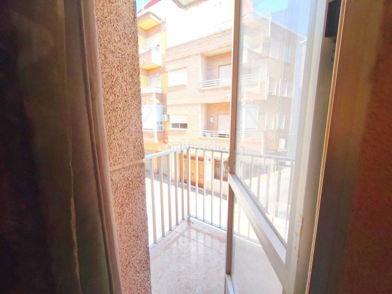 Foto f74ba21f-6473-41bb-9847-d62e84f934df. Casa amb aparcament a Sueca Sueca