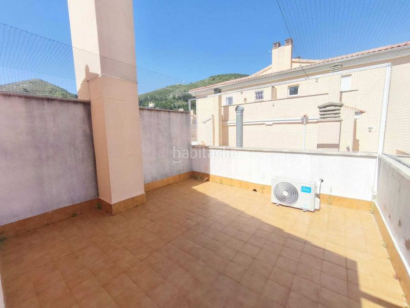 Foto d0647224-26b6-4ccf-9e7f-eb167e8c2a23. Casa adossada amb aparcament piscina a Racó Cullera