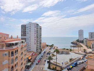 Affitto Appartamento in El Faro. Piso de 107 m2 en el faro situado a 50 metros de la playa con in