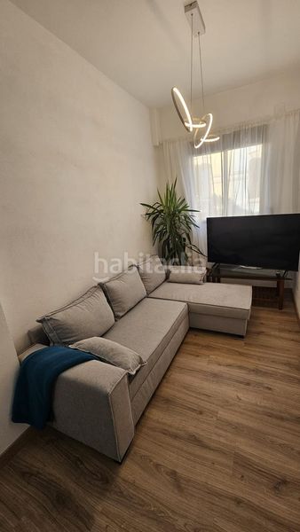 Foto 0f852ade-c02e-49de-9033-f000da4e756b. Aparcament cotxe a Sueca Sueca