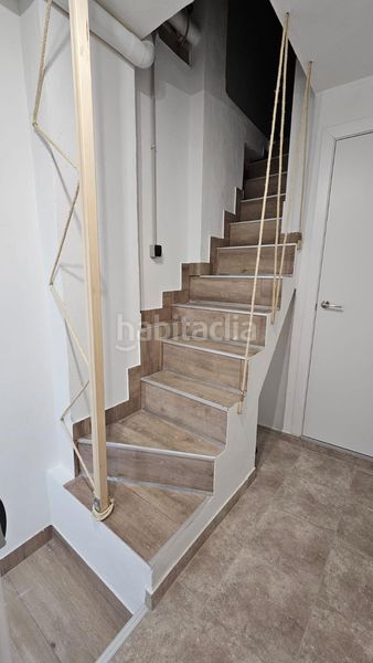 Foto 6b5c1a20-7944-4d5e-ae3d-b15cd645bcc6. Aparcament cotxe a Sueca Sueca