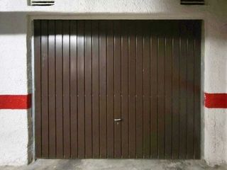 Parking voiture à Racó. Garaje  cabina cerrada en el racó de cullera, muy bien comunicad