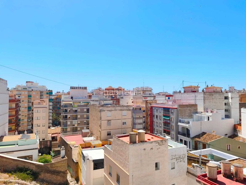 Foto e2ad6653-a6c7-49b3-95c3-f58804e7538a. Pis a Sant Antoni Cullera