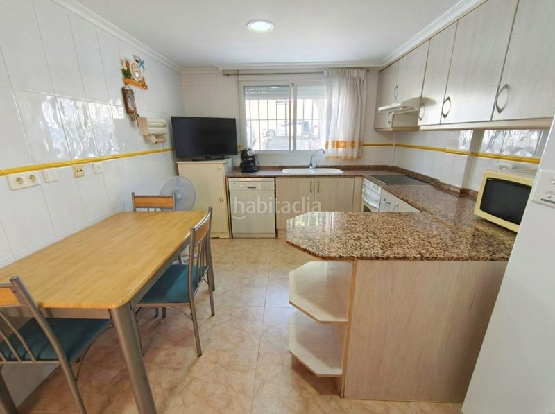 Foto 54ac1ef7-f735-4d64-b707-40983c7016d3. Casa adossada amb aparcament piscina a Racó Cullera