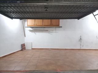 Location Parking voiture à Pueblo de Cullera. Situada en el centro, en el casco antiguo, cerca del paseo y de