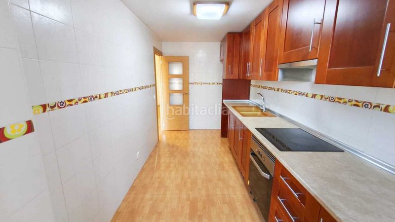 Foto 7fc74934-ad3c-4990-b573-4fb98c5a08a6. Pis a pueblo de Cullera Cullera