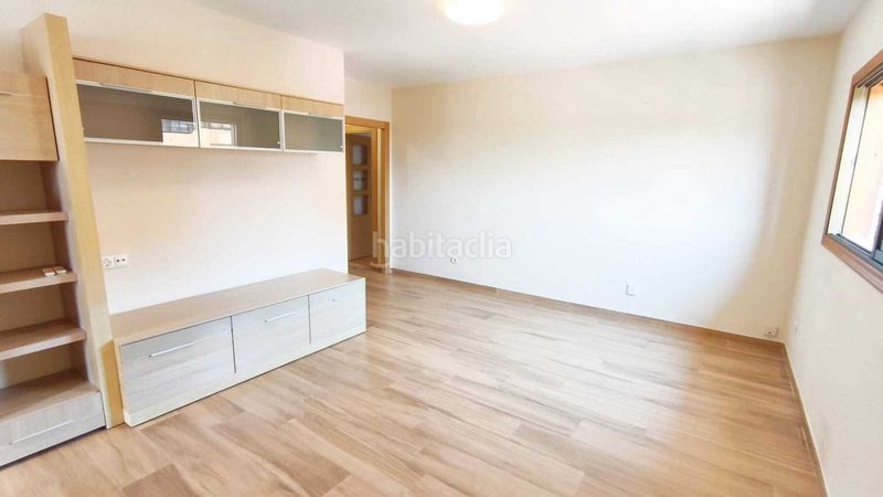 Foto 96fe1537-25b1-43e2-bb87-b2bde0b03622. Pis a pueblo de Cullera Cullera