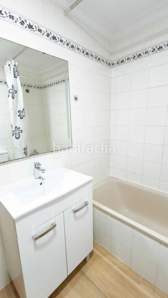 Foto a289820e-7acc-4f70-8f22-bd8c09e463d9. Pis a pueblo de Cullera Cullera