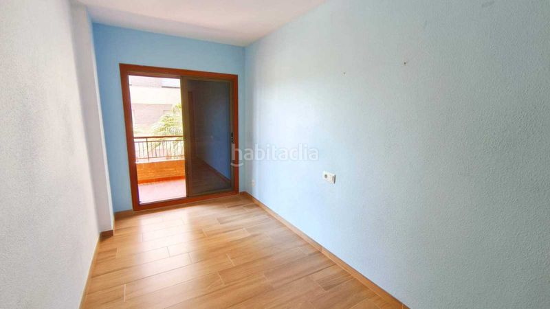 Foto ab73df72-01d0-444b-bfc3-164d431482c2. Pis a pueblo de Cullera Cullera