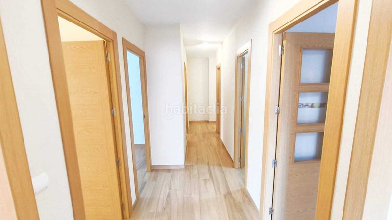 Foto b4217858-78e7-4dd5-ab28-a33d476aa21c. Pis a pueblo de Cullera Cullera
