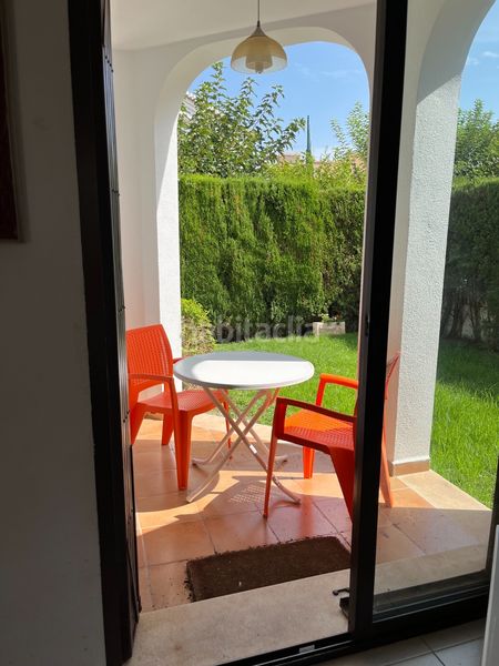 Foto 7a6d6033-6c0b-4699-84e0-230fd8fcebef. Casa adossada amb aparcament a Mareny Blau Sueca