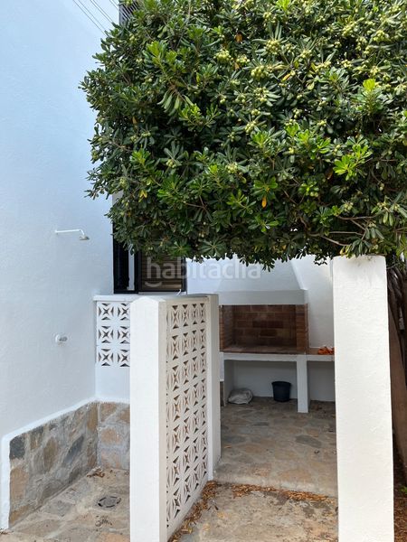 Foto c4d9ae4d-9022-4934-98ee-869589a4959a. Casa adossada amb aparcament a Mareny Blau Sueca