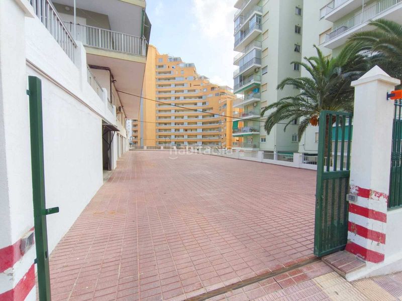 Foto d9d2d4a8-1602-46bf-bc5a-515870e1dafe. Aparcament cotxe a Racó Cullera