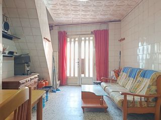 Casa a Pueblo de Cullera. Ya disponible en la zona del raval, a pocos metros de la calle v