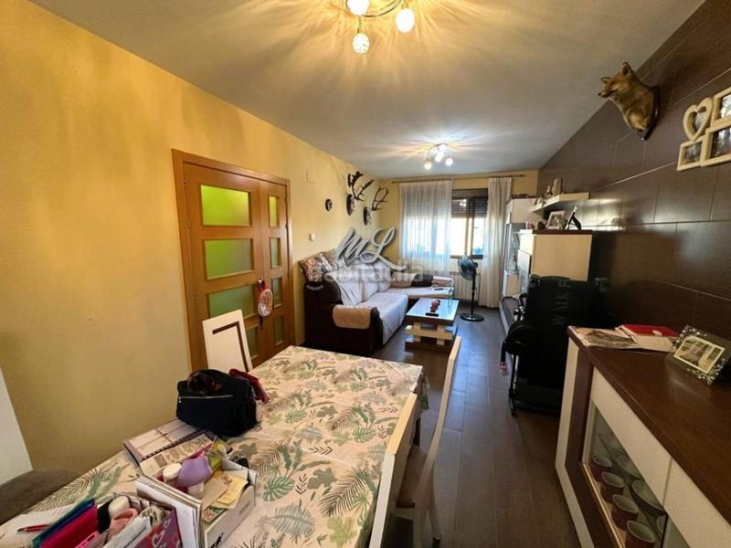 Foto db86e398-1975-4fed-a435-4356a0f2a59f. Casa adosada chalet adosado en venta en Sonseca
