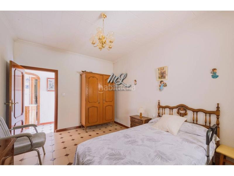 Foto 0119200a-5505-41c0-991b-f3a46f71b8c0. Semi detached house with heating in Santa Bárbara Toledo