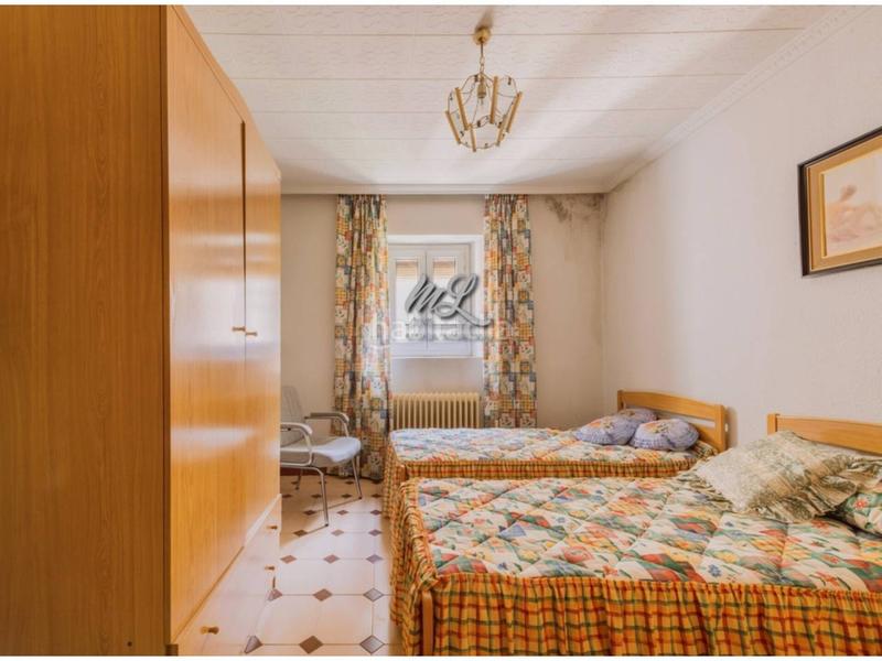 Foto 58bafd85-9de5-4e7e-b4f1-bac733f85aeb. Semi detached house with heating in Santa Bárbara Toledo