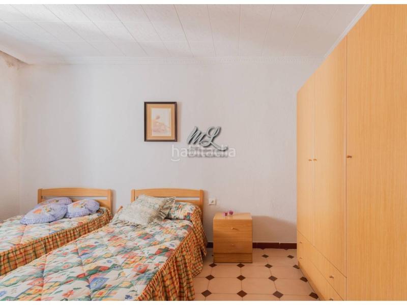 Foto 8ca85379-076e-4a9c-9391-7d6b77fed661. Semi detached house with heating in Santa Bárbara Toledo