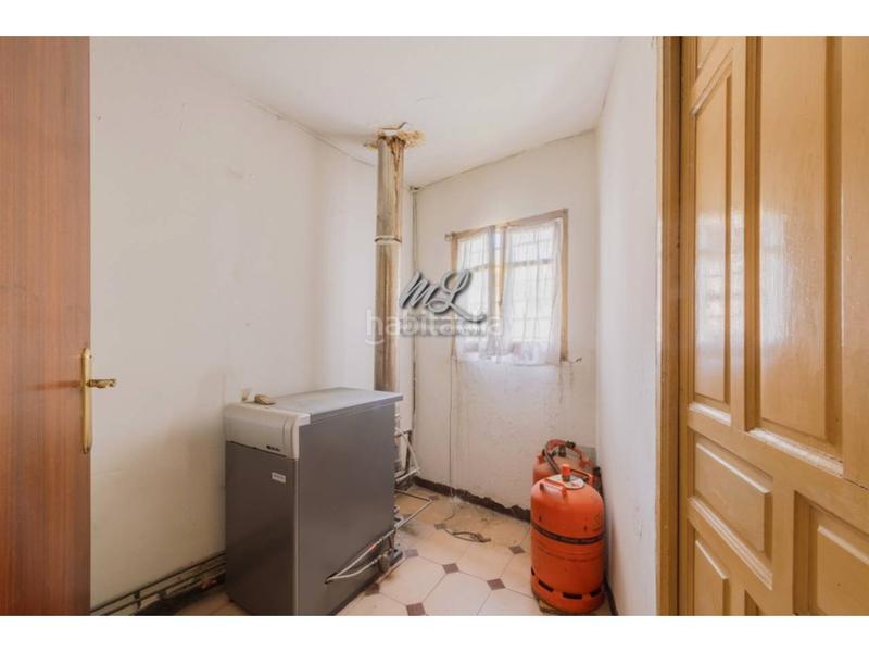 Foto c9ae75c4-b5bd-4f6b-8f93-2787ae1be9e0. Semi detached house with heating in Santa Bárbara Toledo