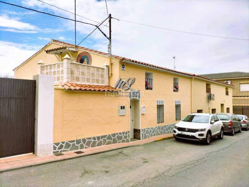 Foto 735923c0-b674-4cb3-be0f-8a30d26b7f8f. Casa adossada amb calefacció a Camarena