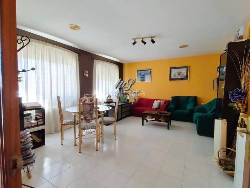 Foto 38afefe9-0420-4dbc-b396-2e194249ee18. Casa pareada se vende chalet pareado en Cobisa