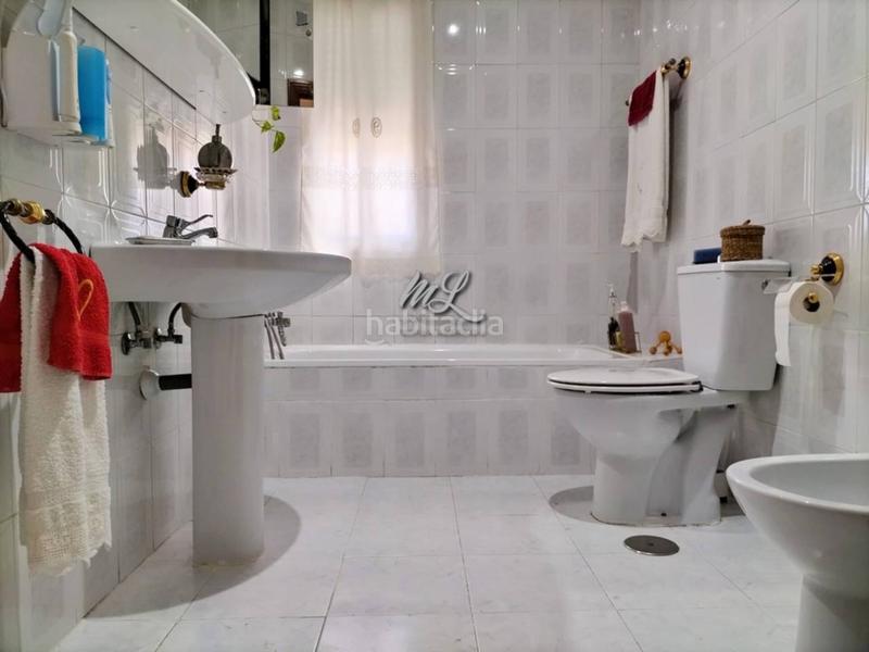 Foto 38bad928-37d6-4e6a-b9f9-46b3f51d10bf. Casa pareada se vende chalet pareado en Cobisa