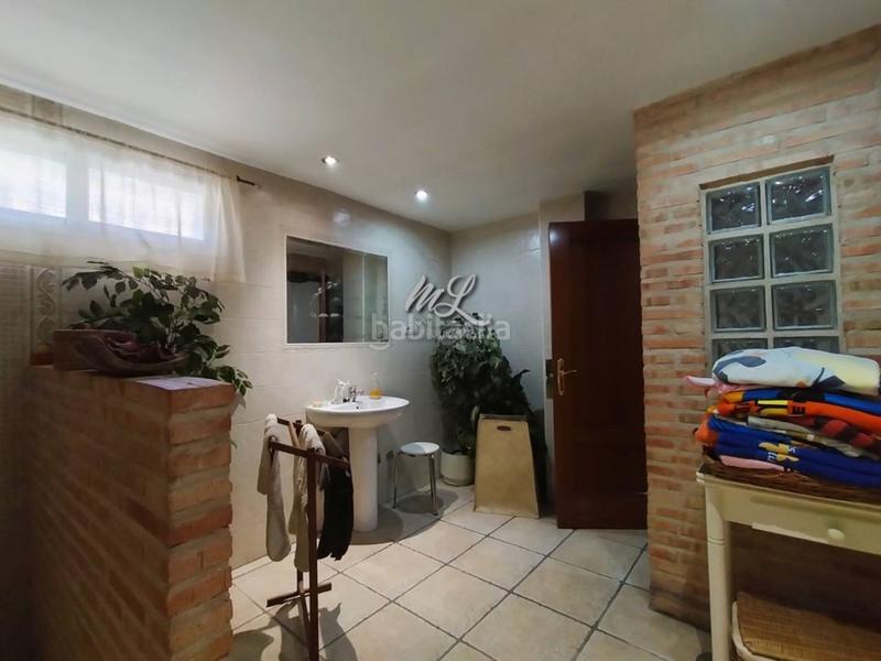 Foto e88a9e21-665a-47f0-8e85-8cef71ed7d4a. Casa pareada se vende chalet pareado en Cobisa