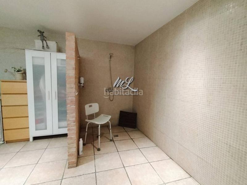 Foto f9a9cfa8-1f1c-46e2-9cbd-1a8de4d82407. Casa pareada se vende chalet pareado en Cobisa