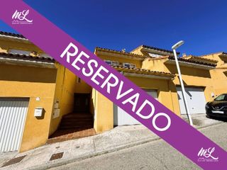 Casa adosada  Calle francisco de pisa. Se vende chalet en toledo, la legua
