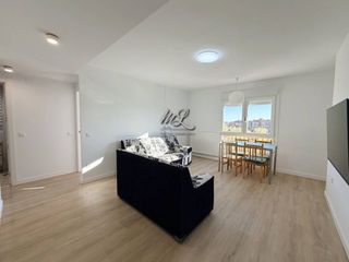 Flat  Plaza poeta miguel hernández. Se vende piso en sta mª de benquerencia, toledo