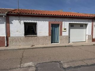 Casa adossada  Calle tierra. Marín lara vende casa en sonseca