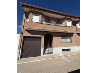 Casa  Calle sur. Marín lara gestión inmobiliaria vende impresionante casa en sons