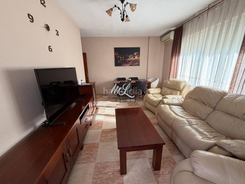 Foto ca240ac6-8bc9-48f6-a593-028165192d44. Pis amb calefacció a Sonseca
