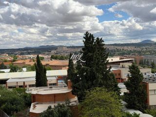 Pis  Avenida francia. Marín lara vende piso en una de las mejores urbanizaciones de to