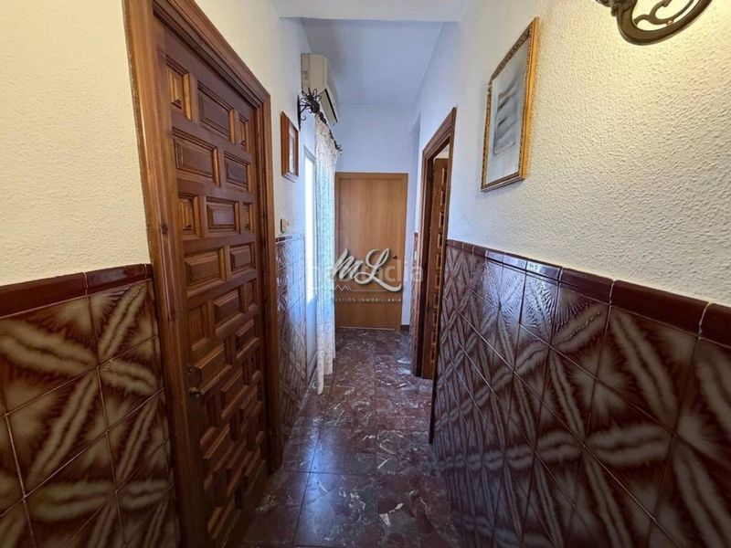 Foto 3da36d5d-fd83-42ab-8cc3-8629adb9492b. Casa adossada amb calefacció aparcament a Sonseca