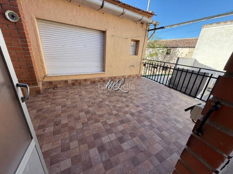 Foto 656c1e87-1fe0-4051-a48d-c6572fded658. Casa adossada amb calefacció aparcament a Sonseca