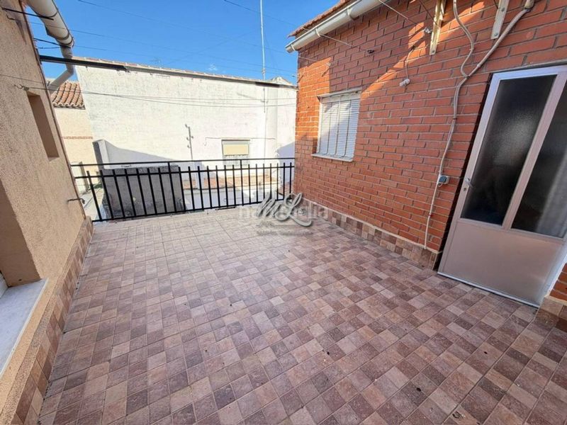 Foto 9e59a363-4bcd-49ac-b1af-bce3115f5f69. Casa adossada amb calefacció aparcament a Sonseca